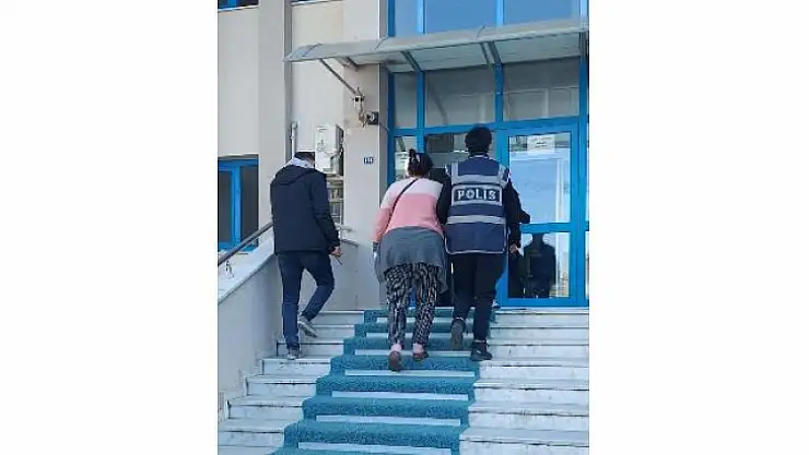 12 YIL HAPİS CEZASI BULUNAN KADIN ORTACA'DA YAKALANDI