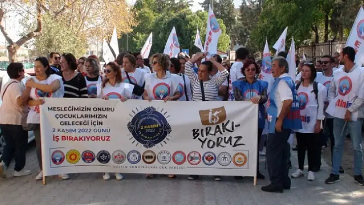 14 EĞİTİM SENDİKASI İŞ BIRAKTI