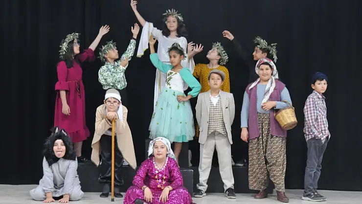 2 Farklı Oyun, 2 Farklı Konu…