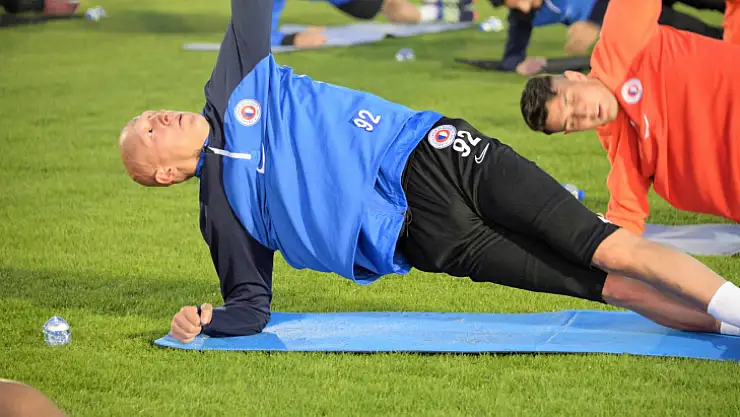 2023 YILININ İLK ANTRENMANI ANTALYA'DA YAPILDI