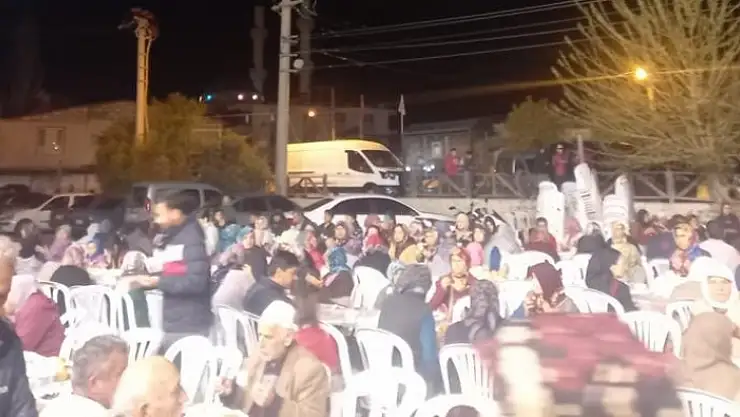 26 yıllık gelenek: 'sahur programına' yoğun ilgi