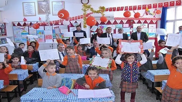 28 Bin Öğrenci Karne Heyecanı Yaşadı