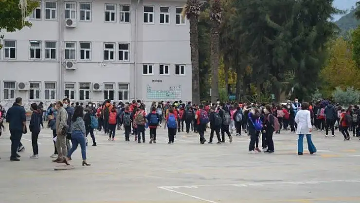 31 Aralık'a kadar yüz yüze eğitim olmayacak