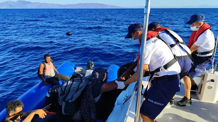 34 düzensiz göçmen kurtarıldı