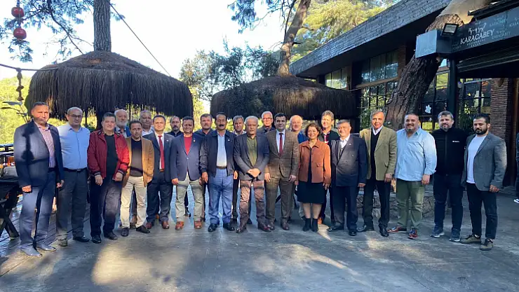 Aday Adayı Yiğit, Muhtarların Taleplerini Dinledi