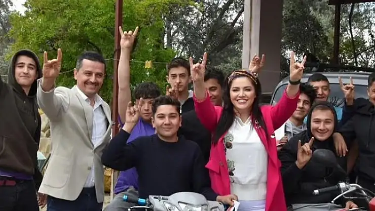 Aday Ertuğrul Avcı ziyaretlerini sürdürüyor