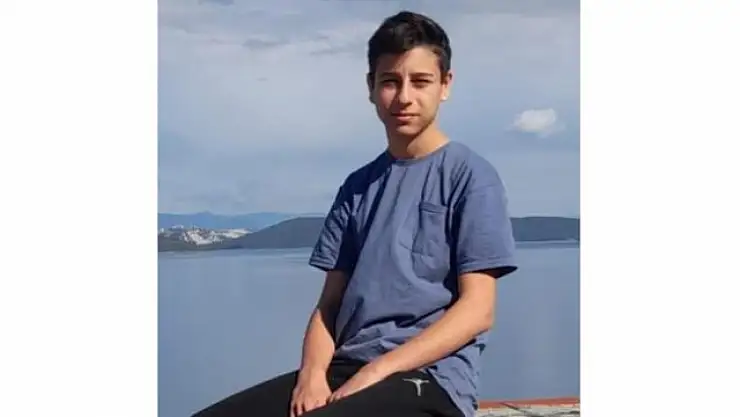 AĞIR YARALANAN LİSE ÖĞRENCİSİ HAYATINI KAYBETTİ