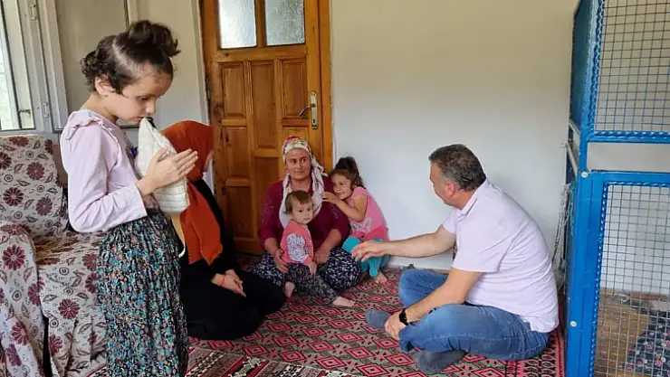 AK PARTİ'DEN EV ZİYARETLERİ