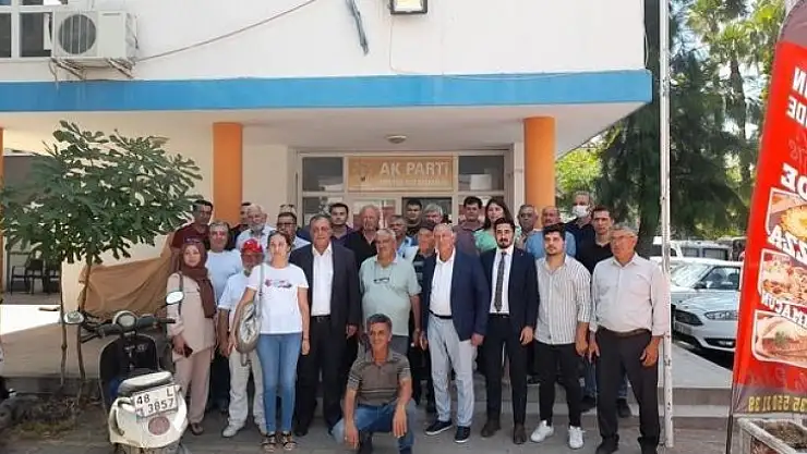 AK Parti Köyceğiz İlçe Başkanlığı bayramlaşma programı düzenledi