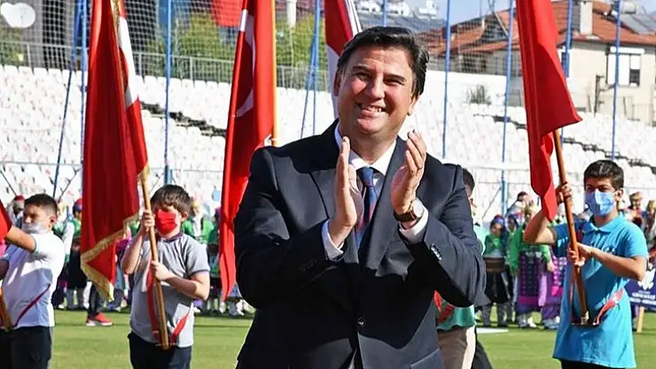 Alim Karaca'dan 30 Ağustos Zafer Bayramı kutlama mesajı