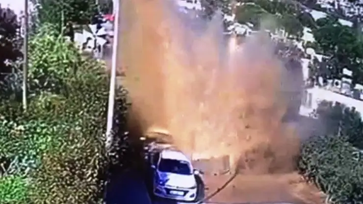 Ana su hattı bomba gibi patladı, o anlar kameraya yansıdı