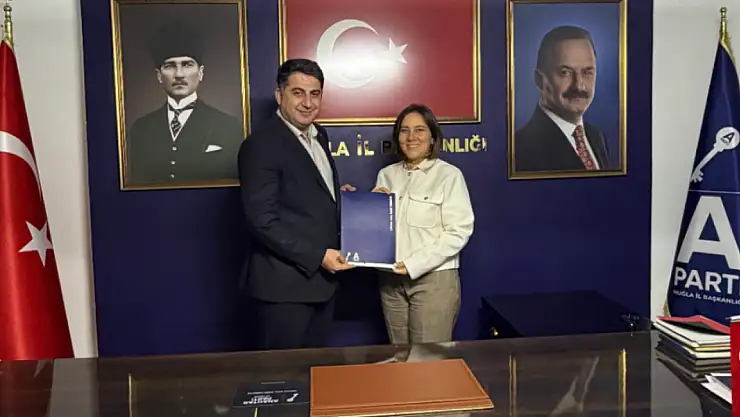 Anahtar Parti Fethiye İlçe Başkanı Işıl Sungur göreve başladı