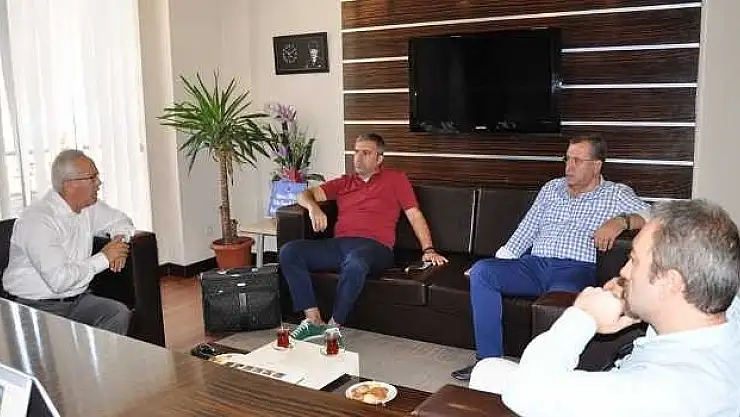 ARICILIK HER YÖNÜYLE 15-19 EKİM'DE FETHİYE'DE KONUŞULACAK 