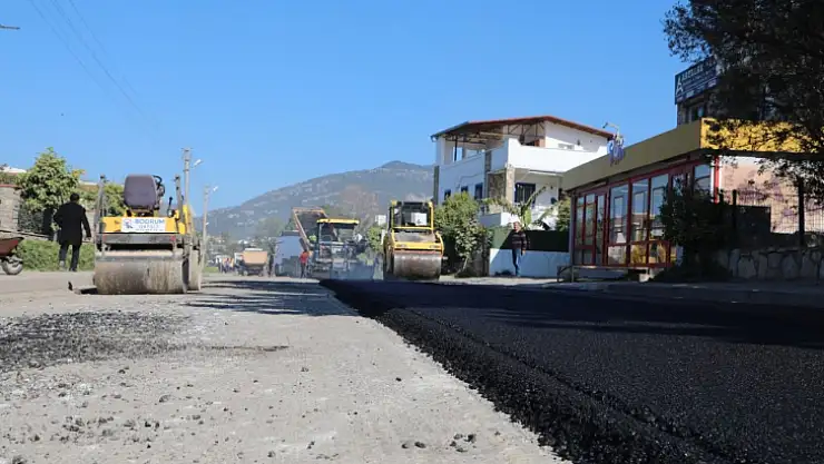 Asfalt çalışmaları devam ediyor