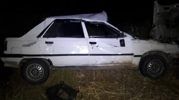 AŞIRI HIZ YİNE CAN ALDI: 1 ÖLÜ 1 YARALI