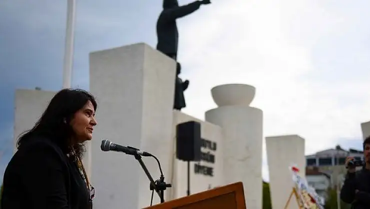 Ata'nın Huzurundalar