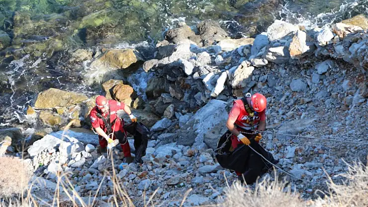ATIKLAR, AKUT YARDIMIYLA TOPLANDI BAŞKAN ARAS, 'BAKIŞ AÇIMIZI DEĞİŞTİRMELİYİZ' 