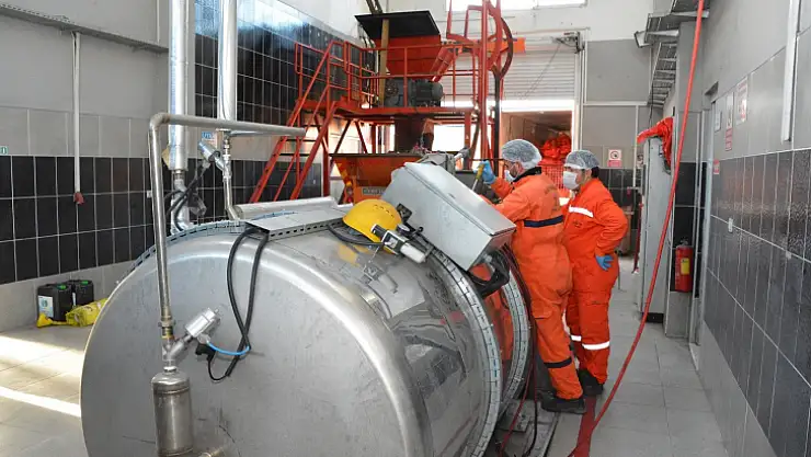 Atıklar çevreye zarar vermeden bertaraf ediliyor