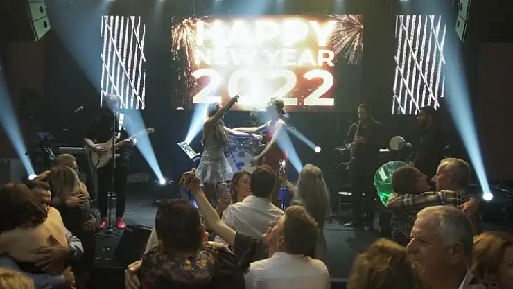 AZKA otelde coşkulu yılbaşı