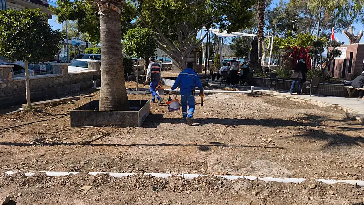 Bahriye Üçok Parkı'nda çalışma