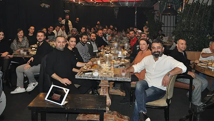 Barbunn Bistro Yeni Yıl Moral Yemeğinde Buluştu