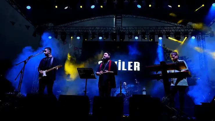 Barbunn'da 'Sakiler' Sahne Alacak