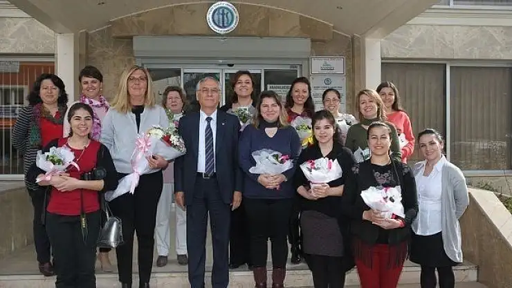 Başarılı İşkadınları Ödüllendirildi