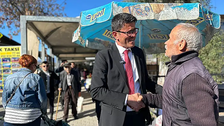 Başkan Adayı Kökten, Üretici Pazarını Gezdi