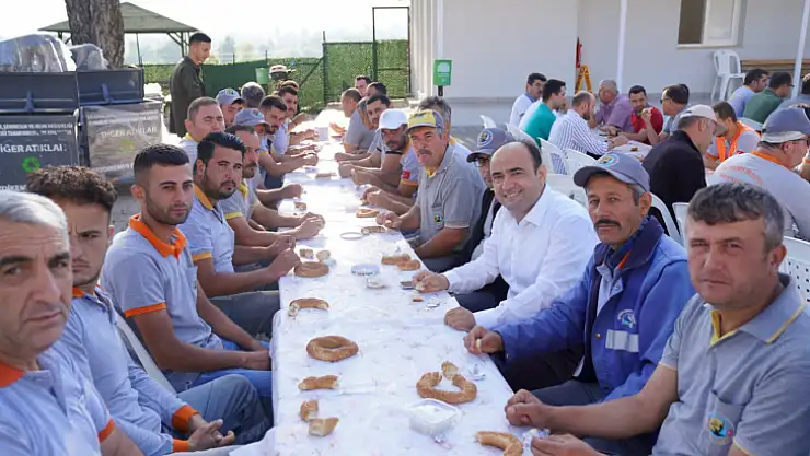 Başkan Akdenizli 'Biz Kocaman Bir Aileyiz'