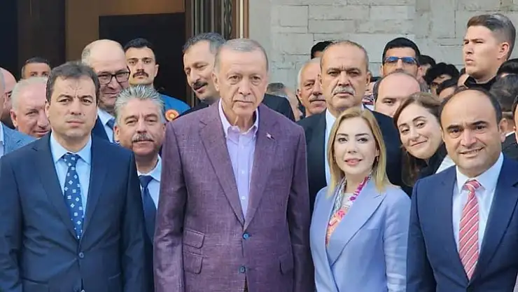 Başkan Akdenizli, Cumhurbaşkanı Erdoğan İle Bayramlaştı