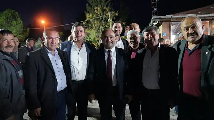 BAŞKAN AKDENİZLİ: 'MUHTARLARIMIZLA İLÇEMİZE ÇOK GÜZEL HİZMETLER VERECEĞİZ'