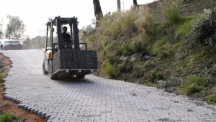 Başkan Akdenizli: 'Tüm Birimlerimiz Özveriyle Çalışıyor'
