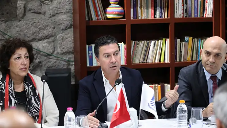 Başkan Aras, site yöneticileri ile buluştu