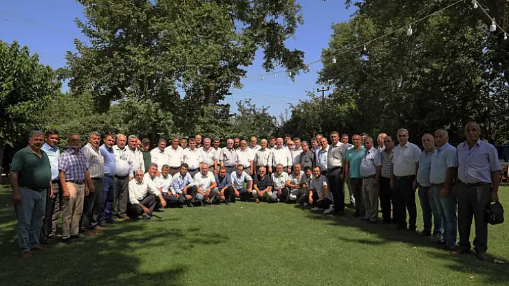 Başkan Gümüş, '19 Ekim Muhtarlar Günü'nü kutladı