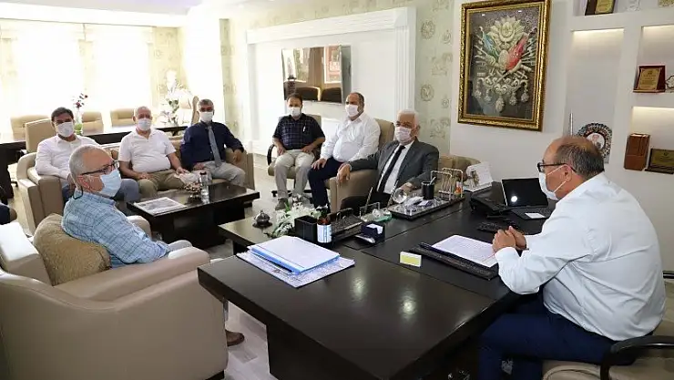 Başkan Gürün, Başkan Yakup Otgöz'ü Ziyaret Etti