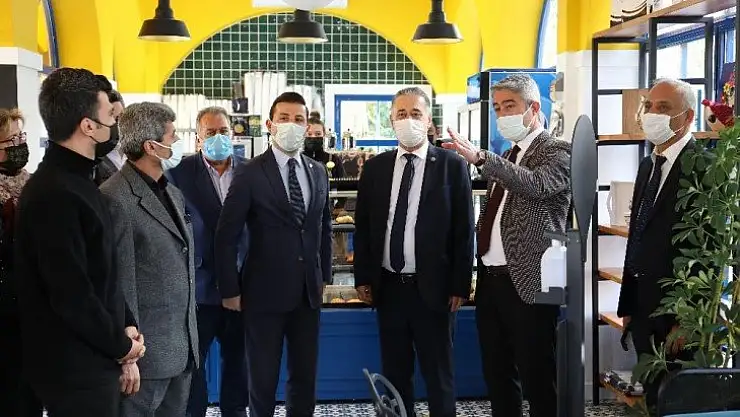 Başkan Oktay, restoranlar güvenli sertifika ile açılabilir
