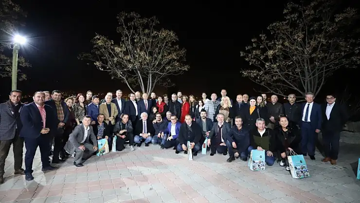 BAŞKAN OTGÖZ, BASIN MENSUPLARIYLA BİR ARAYA GELDİ