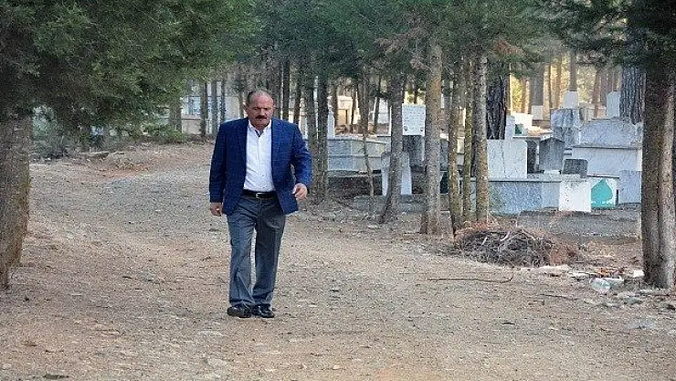 Başkan Saatcı'dan Öğretmenine Büyük Vefa