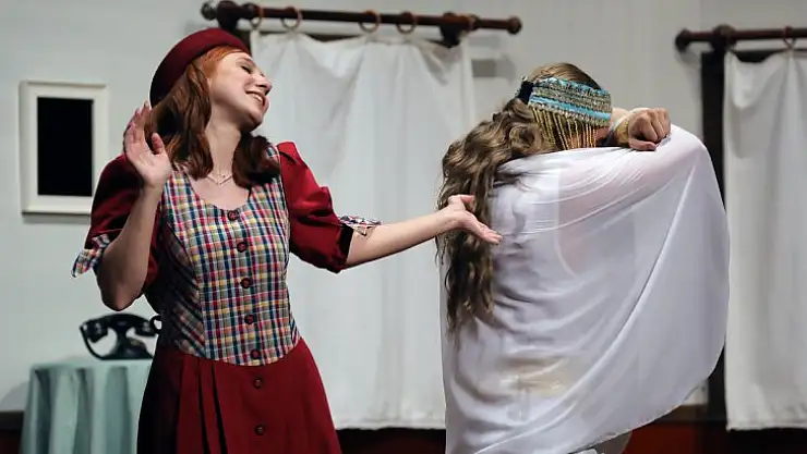 'Başrol Kim?' Menteşe'yi Kahkahaya Boğdu