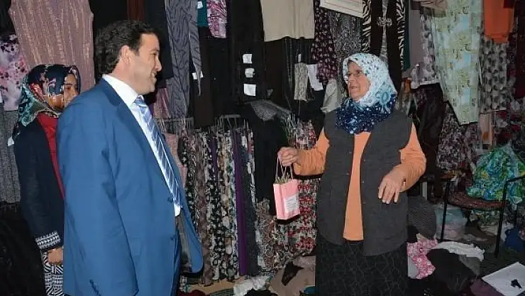 Bayan Üyelere 8 Mart'a Özel Hediye