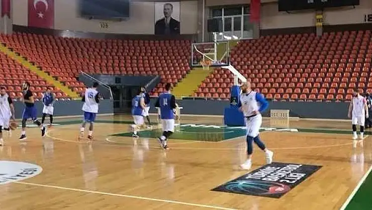 BELEDİYE BASKET LİDERLİK YOLUNDA DEVAM