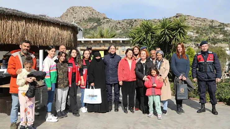 BELEDİYE, DEPREM BÖLGESİNDEN GELEN KADINLAR YANINDA
