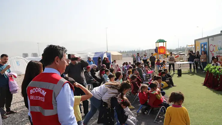 Belediye, depremzedelere desteklerini sürdürüyor