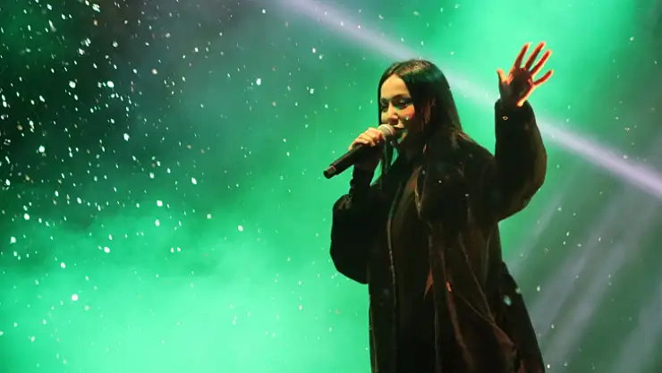 Belediye Meydani Sahnesi Konserleri Başladı