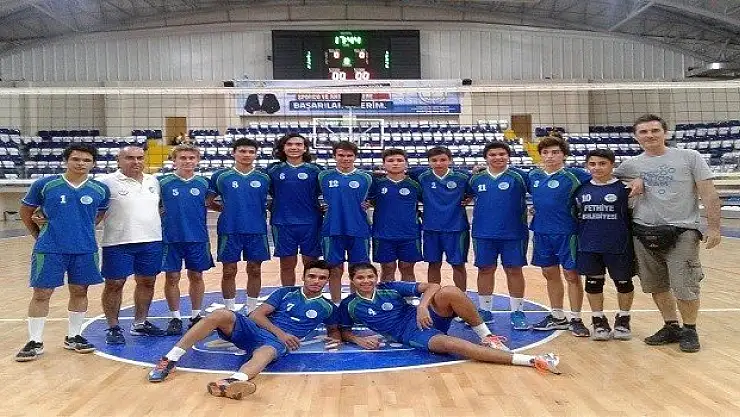 Belediyespor Voleybol Takımı 3'te 3 Yaptı