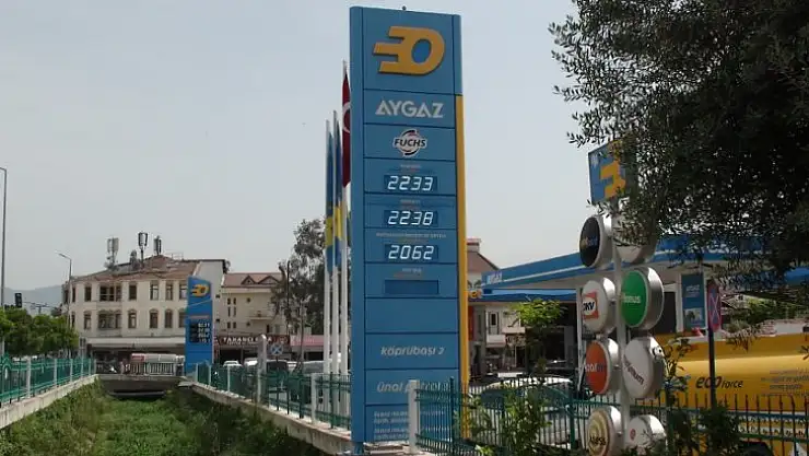 BENZİNE BAYRAM ÖNCESİ ZAM