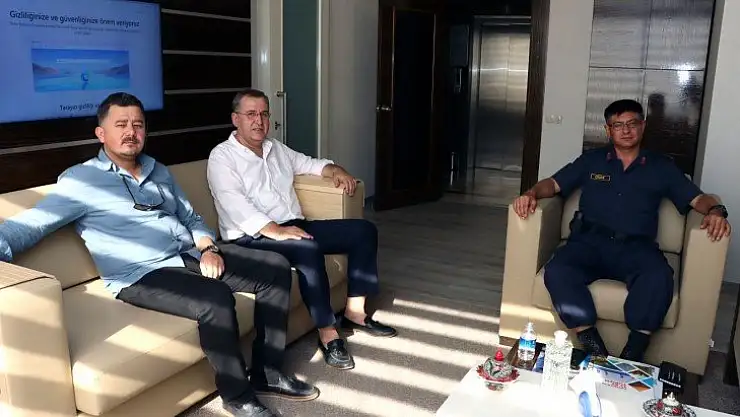 Binbaşı Çiçek, Başkan Çıralı'yı ziyaret etti