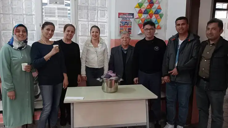 BİR ÇORBA İÇEBİLSEM