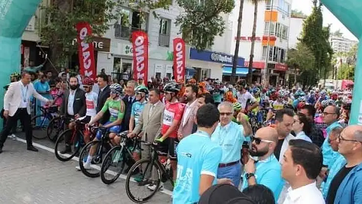 BİSİKLETÇİLER FETHİYE'DEN  START ALDILAR