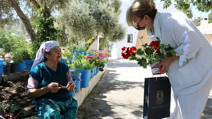 Bodrum belediyesi anneler günü`nde engel tanımayan anneleri unutmadı